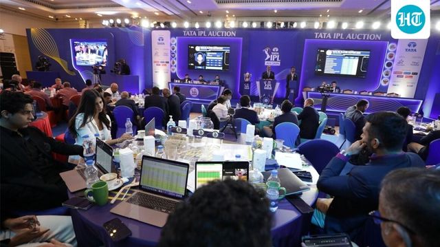 Hobart Hurricanes vs Sydney Thunder BBL 2025 match No 3 LIVE Streaming Details: Timings, Telecast Date, when and where to watch