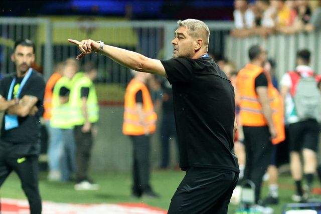 FC Petrolul se desparte de antrenorul Liviu Ciobotariu