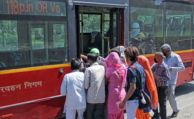 Public bus staff to be suspended if vehicles not stopped for picking women commuters: CM Atishi