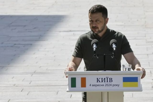 Zelenski spune că nu are dreptul de a ceda teritorii Rusiei