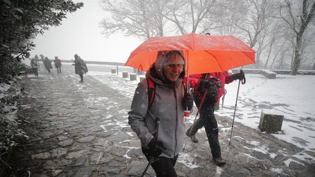 Una masa de aire frío baja las temperaturas en toda España con siete comunidades en aviso