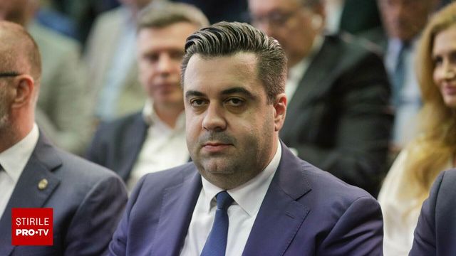 Percheziții la fostul ministru al Transporturilor Răzvan Cuc și la un om de afaceri, într-un dosar de dare de mită