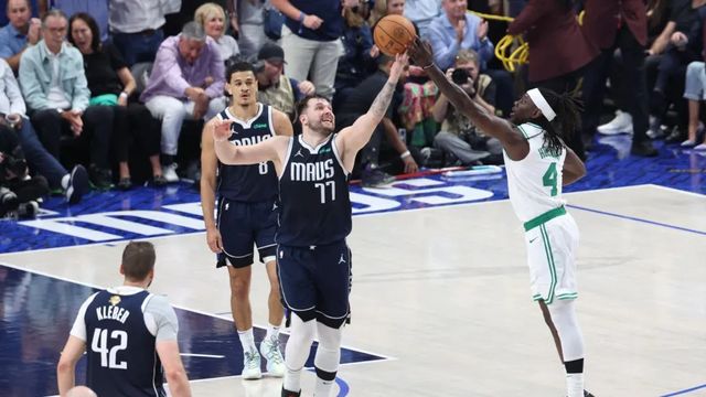 Los Mavericks se aferran al milagro y dejan viva la final de la NBA