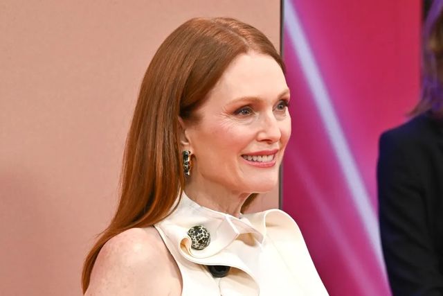 Carte scrisă de Julianne Moore, interzisă de Casa Albă