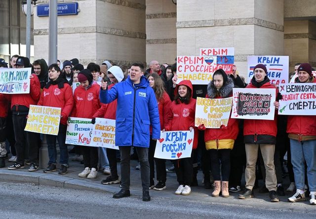Moscova a aniversat 9 ani de la anexarea Crimeei, prin proteste în fața ambasadelor occidentale