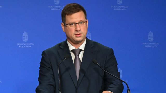 Gulyás Gergely: Vitnyéden semmilyen menekülttábor nem lesz