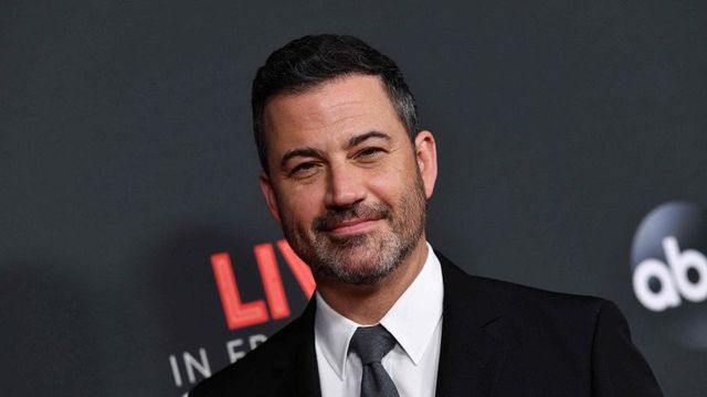 Usa, lo show di Jimmy Kimmel interrotto dopo i commenti su Kirk