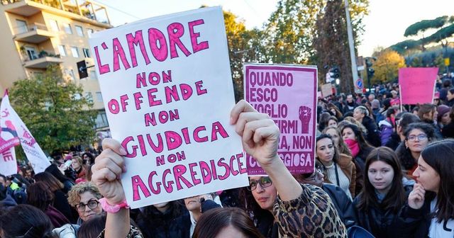 Donne, in aumento i casi di stalking e le violenze sessuali