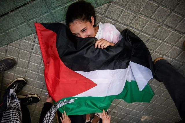 Irlanda, Norvegia si Spania au anuntat ca vor recunoaste oficial statul Palestina
