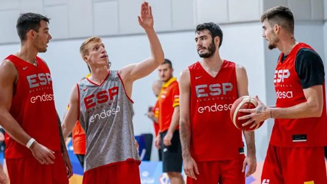 Alex Abrines entra en la lista para los Juegos, de la que sale Juan Núñez