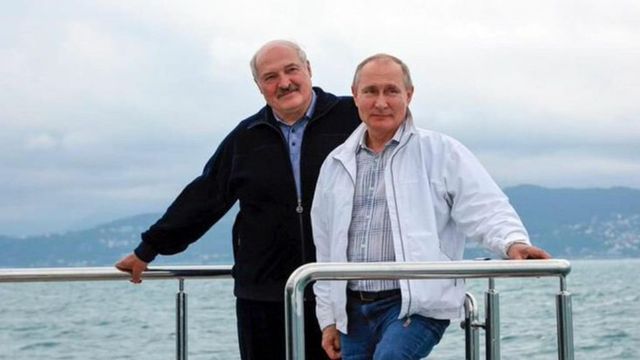 Vladimir Putin a dispus înființarea unor centre militare comune cu Belarusul