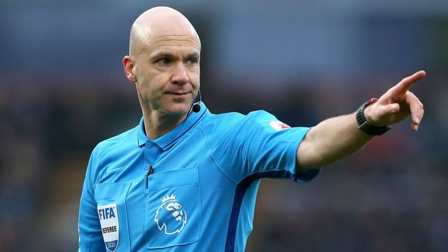 Arbitru din Premier League delegat la Olympique Lyon - FCSB