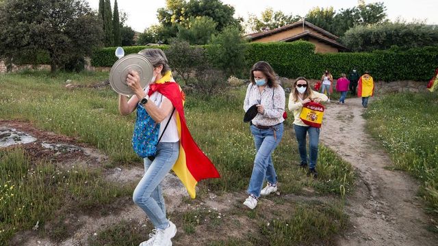 La Fiscalía pide tres años para el hombre que acosó a Iglesias y Montero en su chalet