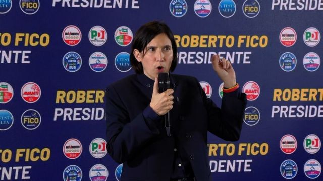 Regionali Campania, Schlein cita Pino Daniele “L’aria s’adda cagna”