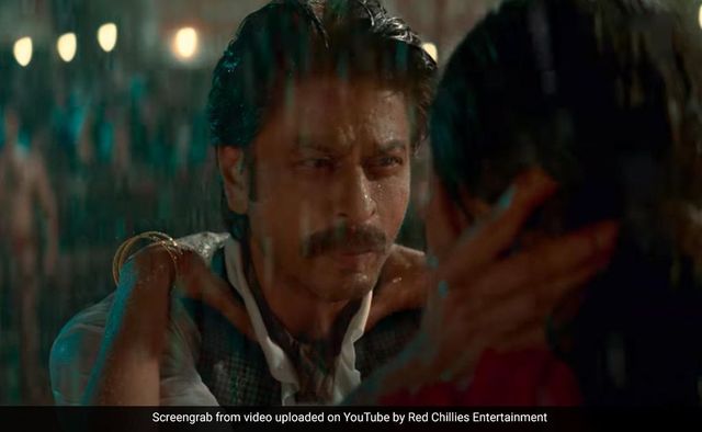 Shah Rukh Khan Fans Demand Refund For Jawan From The Cinema Hall