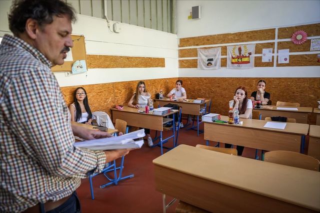 Közzétették a magyarérettségi hivatalos megoldásait