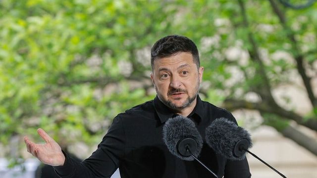 Lettera aperta di Zelensky a Putin, 'incontriamoci'