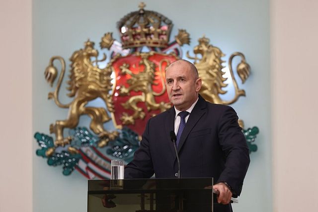 Президентът с критики към властта за особения управител в