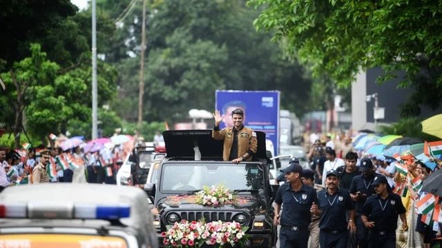 Shubhanshu Shukla receives roaring welcome in Lucknow