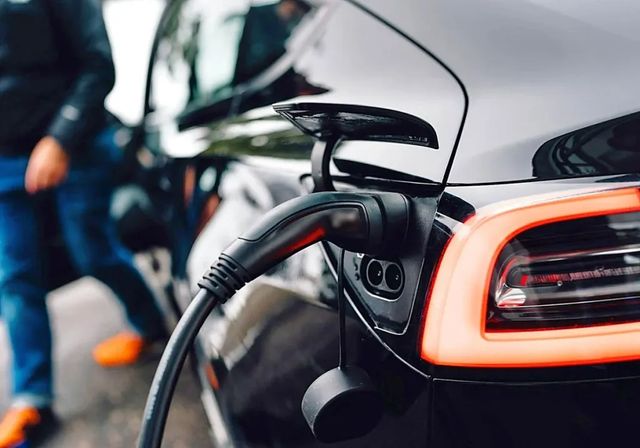 España rompe la barrera de los 50.000 puntos de recarga impulsando la alta potencia