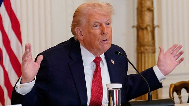 Trump threatens tariff on countries that 'don't go along' with his Greenland plan