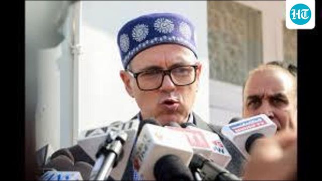 Priyanka Gandhi Slams Mohan Bhagwat’s Comments On Gen Z; Omar Abdullah Welcomes Stance