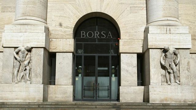 Borsa di Milano: Ftse chiude in rialzo, Tim crolla del 7,59%