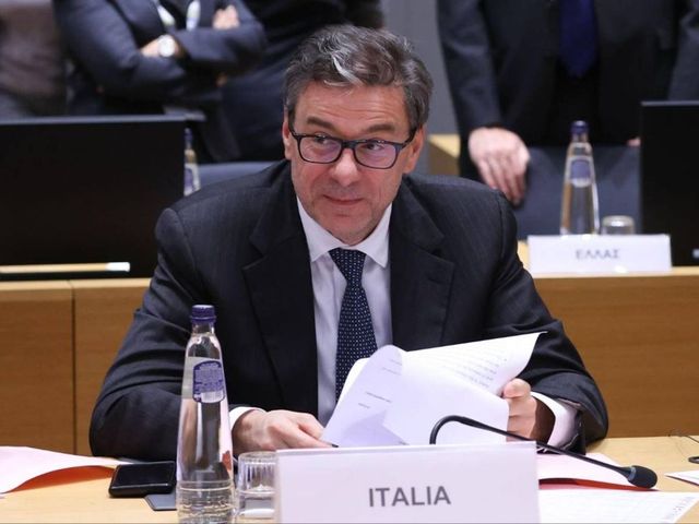 Giorgetti, in manovra giù tasse su redditi, risorse a sanità