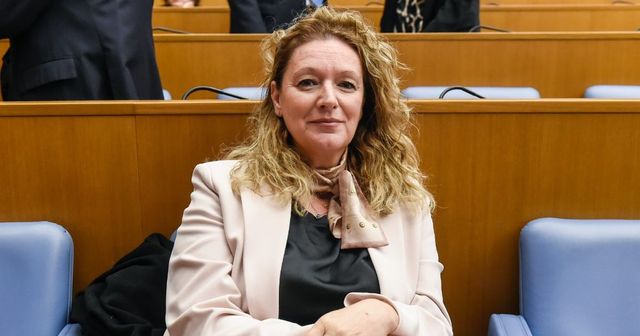 Prato, la sindaca Ilaria Bugetti indagata per corruzione