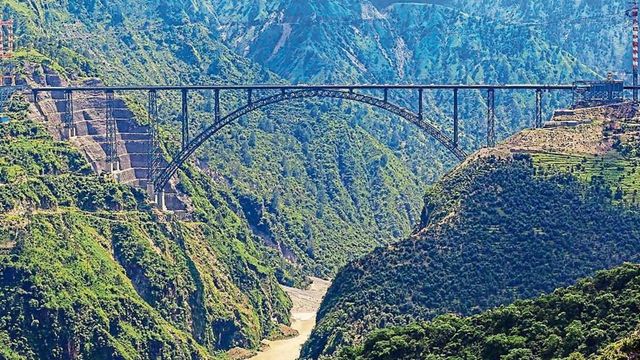 First full train trial run on world’s highest rail bridge successful