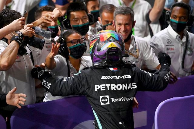 Lewis Hamilton a câștigat Marele Premiu din Arabia Saudită. Verstappen, pe 2