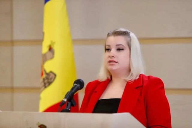 Diana Caraman a preluat conducerea Partidului Comuniștilor din Republica Moldova