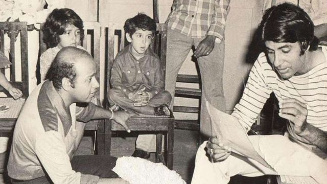 Amitabh Bachchan shares old photo featuring little Hrithik Roshan from Mr Natwarlal days