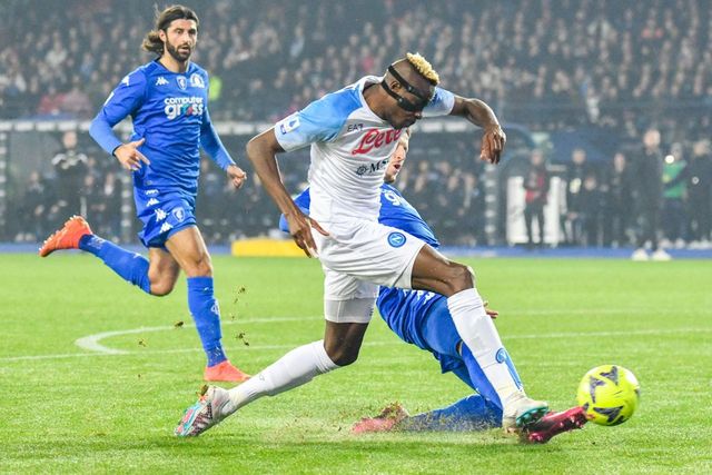 Empoli-Napoli 0-2, autorete di Ismajli e gol di Osimhen