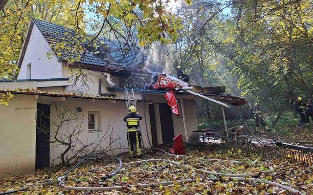 Авиакатастрофа в Вадул-луй-Водэ: разбился легкомоторный самолет, погиб пилот