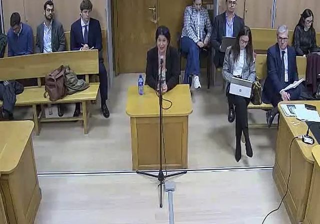 El interrogatorio de la 'fontanera' en vídeo: «No tengo ninguna vinculación orgánica con el PSOE»