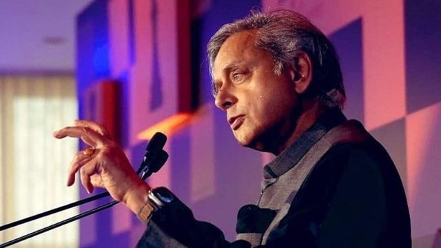Tharoor Calls Dynastic Politics a Threat, Says Nehru-Gandhi Family Made Leadership a Birthright