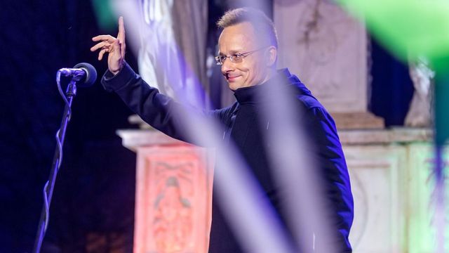 Este interjút ad Orbán Viktor a választási vereség után