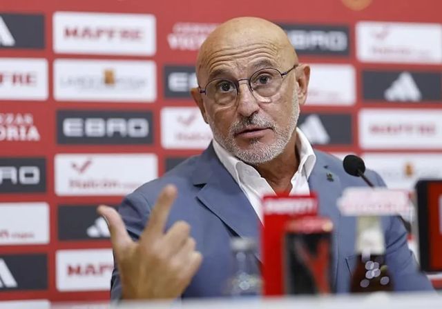 De la Fuente: «Tenemos cuatro porteros entre el 'top 10' mundial»