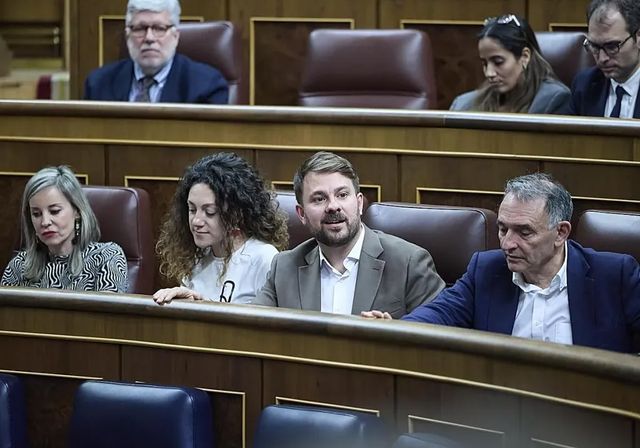Sumar presiona al PSOE para blindar y ampliar el escudo social por el conflicto en Oriente Medio