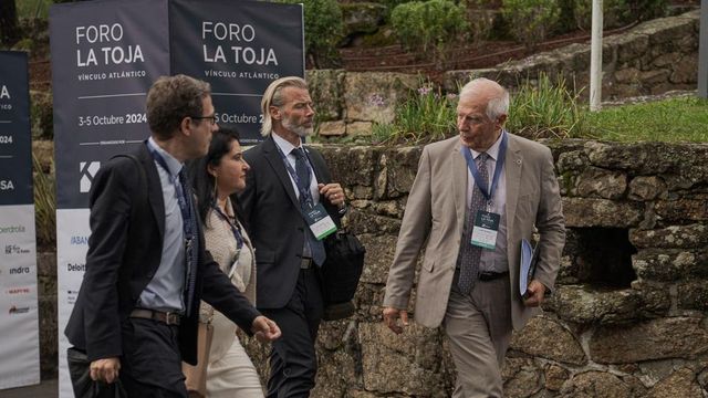 Feijóo y Edmundo González protagonizan la segunda jornada del Foro La Toja