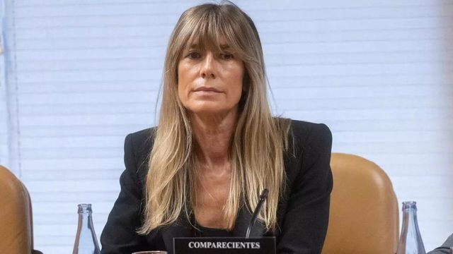 Begoña Gómez admite por error ante el juez que la directora de Moncloa trabajaba para ella