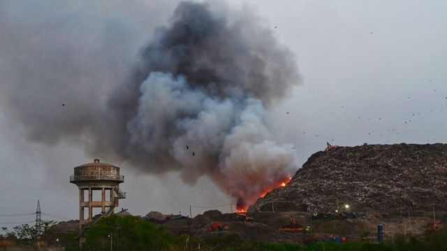 Gigantic Fire Breaks Out At Ghazipur Landfill Site In East Delhi, Scary Video Surfaces