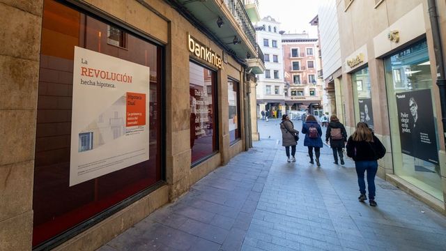 El euríbor rompe con nueve meses a la baja pero no encarecerá las hipotecas