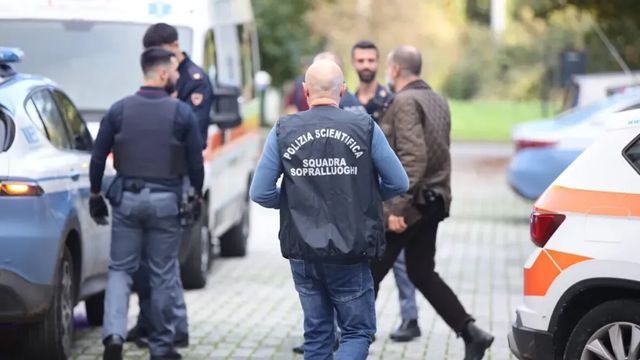 Milano, torna a casa si accascia sul divano e muore: indagini per omicidio