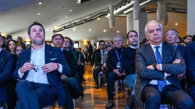 Salvini avverte i dissidenti: “Chi esce dalla Lega finisce nel nulla”