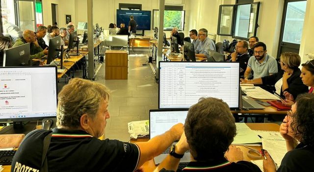 It-Alert Campi Flegrei, oggi il test per eruzione imminente