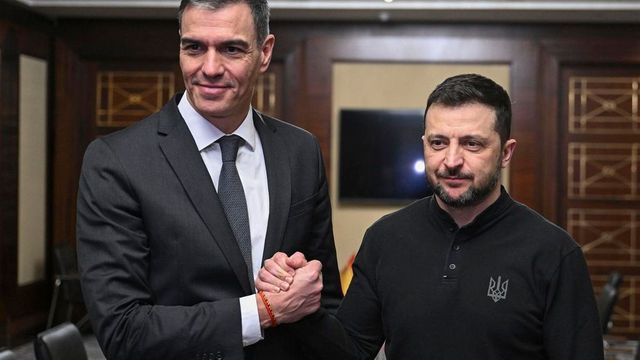 Sánchez cierra filas con Zelenski: «Nada sobre Ucrania sin Ucrania»