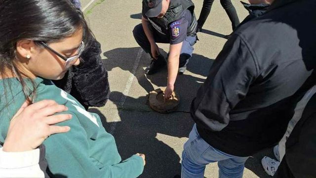 Un elev din Iași s-a dus la școală cu un stabilizator de bombă