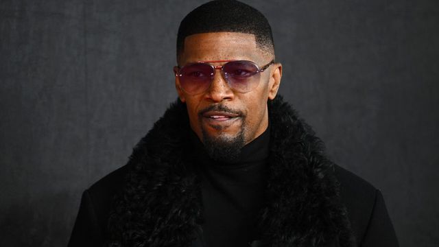 Jamie Foxx, rănit după ce a fost lovit în față cu un pahar de ziua lui